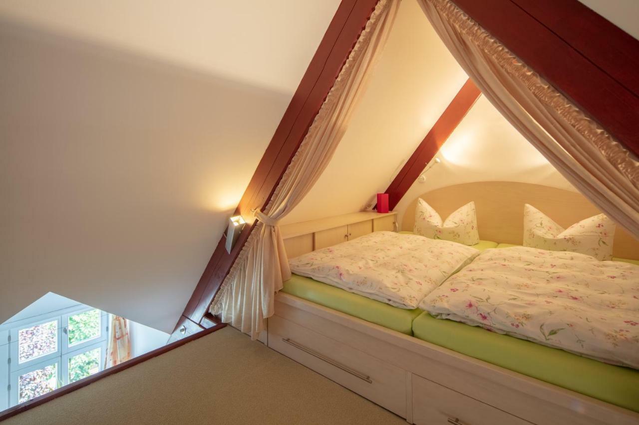 Gäste-Maisonette Martinus Erfurt Esterno foto